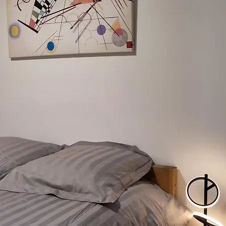 Liberte - 2 Apartment